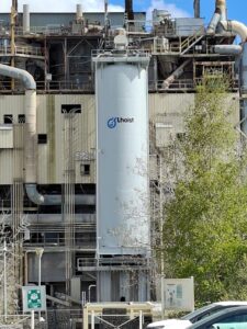 PROMETA PR utilise le décapage robotisé UHP pour la rénovation d’un silo industriel